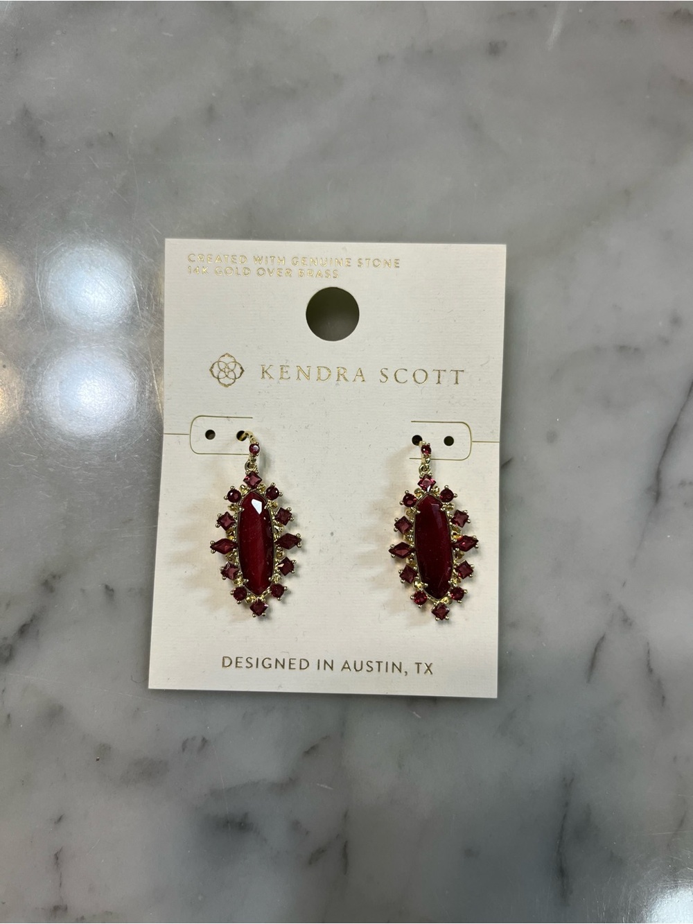 Kendra Scott Maroon Pendant Drop Earrings with Gold Setting